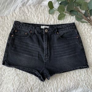 FOREVER21 | High-Waist denim shorts